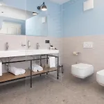 - Palais Hoertenberg Апарт-готель Больцано