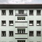 - Palais Hoertenberg Апарт-готель Больцано