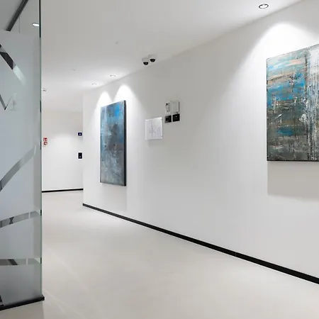 - Palais Hoertenberg Aparthotel 4*