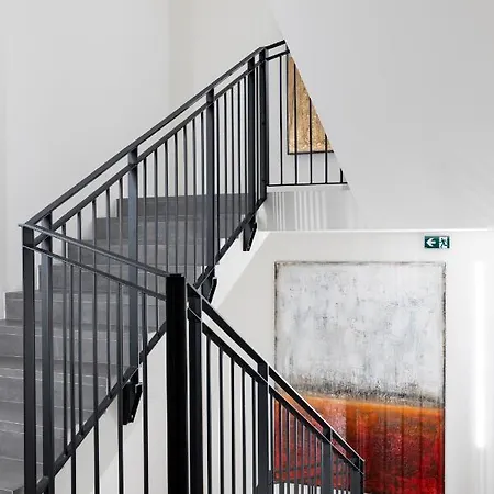 - Palais Hoertenberg アパートホテル ボルツァーノ