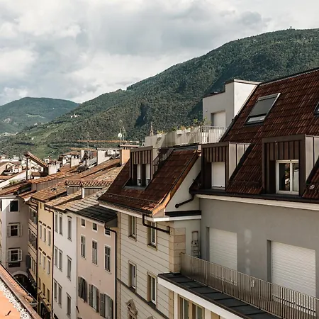 - Palais Hoertenberg 4* Bolzano