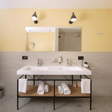 - Palais Hoertenberg 4*