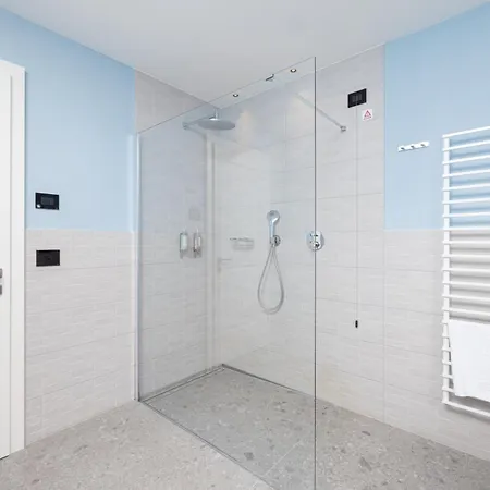 - Palais Hoertenberg 4* Bolzano