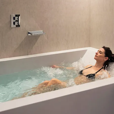 - Palais Hoertenberg Aparthotel 4*