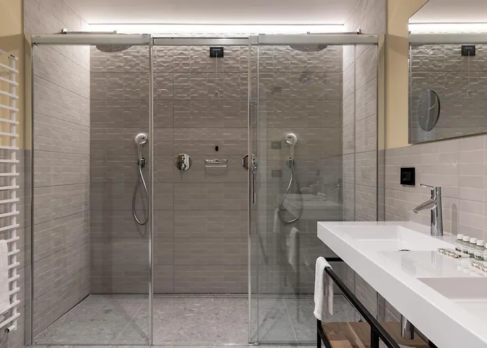 - Palais Hoertenberg 4* בולצאנו