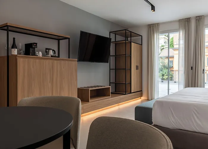 - Palais Hoertenberg